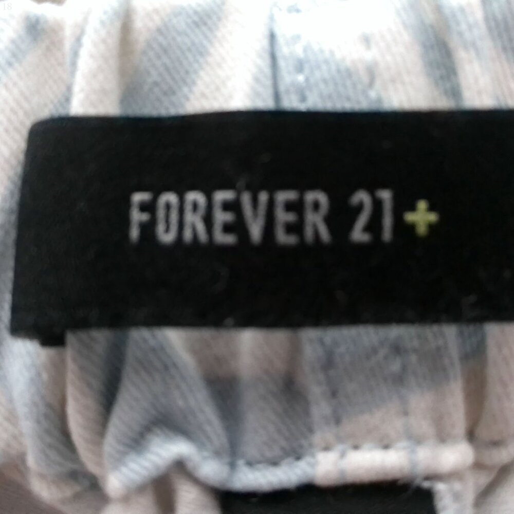 FOREVER 21+ Button & Zip Elastic Waist White w/Light Blue Swirl Design Pants 1XL - Picture 6 of 13